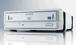 Записывающий DVD-привод и цифровая видеокамера от Sony с 10% скидкой