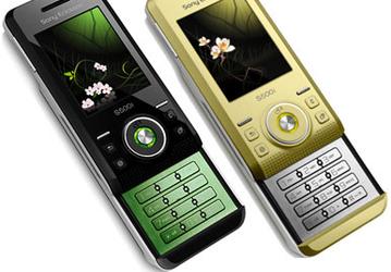 Sony Ericsson S500i — уже в России