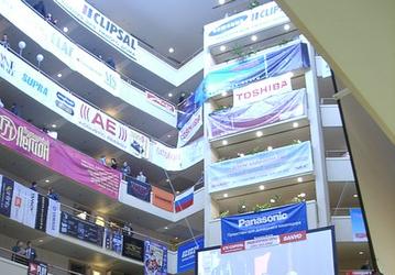 Hi-Fi & Home Theatre Show 2004 началось!