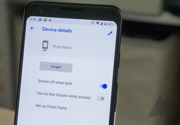 У Google проблемы с очередным новым устройством. Зарядная станция Pixel Stand имеет проблемы с режимом фоторамки