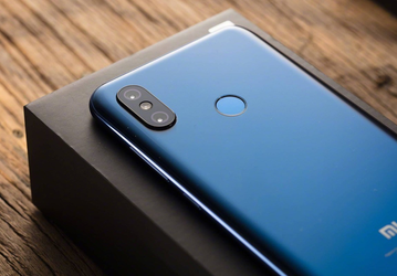 Смартфон Xiaomi Pocophone F1 получил MIUI 10 на базе Android 9.0 раньше, чем ожидалось