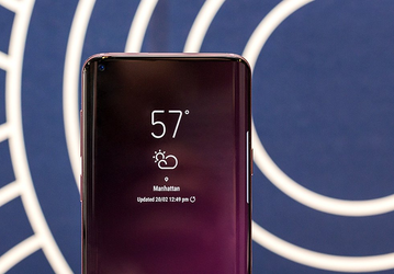 Дырявый дисплей Samsung Galaxy S10 изготовлен по технологии Hole In Active Area