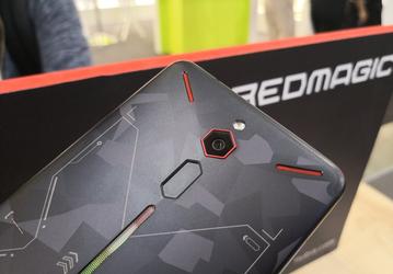 Представлен игровой смартфон Nubia Red Devil