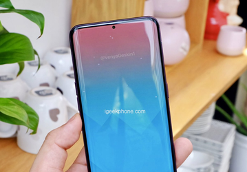 Изображение дня: смартфон Samsung Galaxy S10 с дисплеем Infinity-O