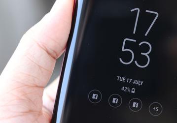 Видео дня: обновление Android 9 Pie позволит включать «всегда включенный дисплей» смартфонов Samsung по нажатию