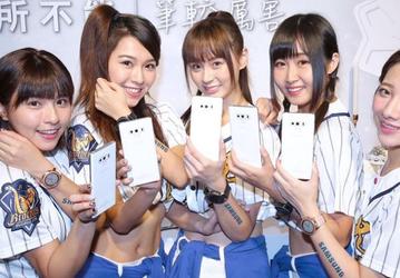 Смартфон Samsung Galaxy Note9 в белом цвете представлен официально