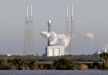 Последний запуск SpaceX в этом году: первый заказ для ВВС США и первый спутник GPS нового поколения