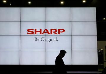 Японские субподрядчики Sharp сократили 3000 сотрудников в связи с переносом заказов на датчики для iPhone в Китай
