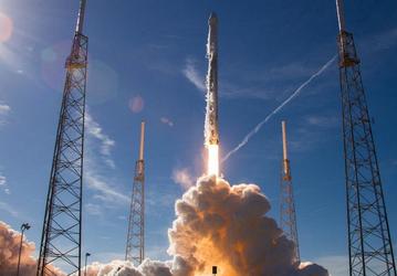 SpaceX впервые запустила ракету Falcon 9 с первой ступенью, которая использовалась уже дважды