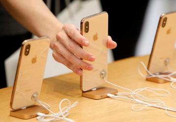 В США пересмотрят решение о запрете смартфонов Apple 