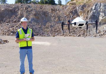 DJI и Skycatch создали для Komatsu Smart Construction 1000 специальных дронов для работы на стройке