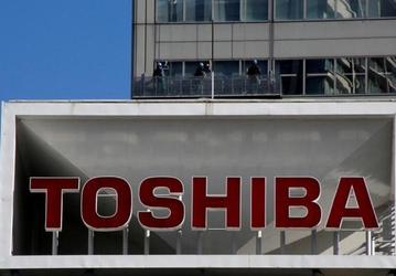 Toshiba не успела продать производство памяти в намеченный срок