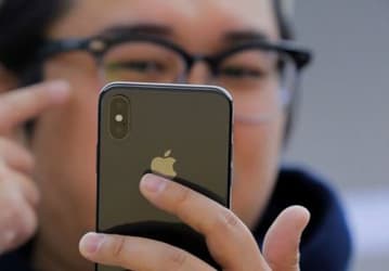 По оценке UBS, спрос на iPhone в Китае не вернется к пиковым показателям 2015 года