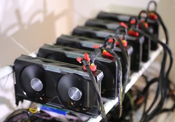 Производители видеокарт по итогам текущего месяца зафиксируют почти двукратный спад продаж