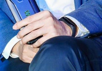 Генеральный директор Xiaomi подтвердил, что показал браслет Mi Band 3 еще в середине апреля