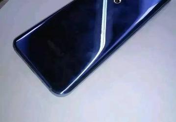 Смартфон Meizu 16 засветился на «живом» фото