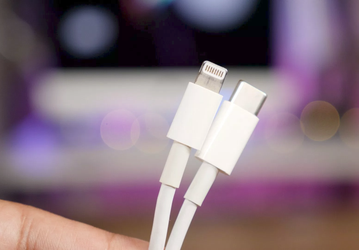 Apple снизила цену на официальный кабель с разъемами USB-C и Lightning