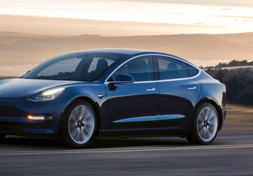 Consumer Reports согласилась повторно протестировать электромобиль Tesla Model 3 после обновления, предназначенного для тормозной системы