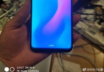 Смартфон Xiaomi Mi 7 запечатлен на живых фотографиях