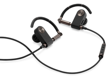 Беспроводная версия наушников B&O Play Earset оценивается в 300 евро