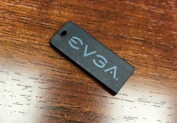 Системные платы EVGA теперь будут комплектоваться флэшкой с драйверами
