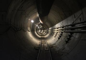 Илон Маск показал первый туннель The Boring Company