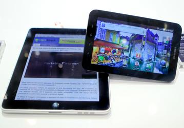 Samsung должна Apple 539 миллиона долларов