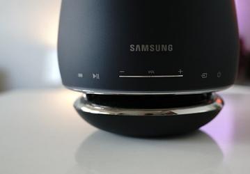 Умная колонка Samsung с ассистентом Bixby на самом деле будет смарт-дисплеем