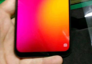 Появились фотографии смартфона Lenovo Z5 (или Z5 Lite)