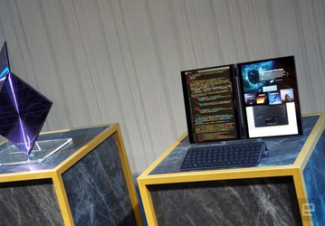 Представлен ноутбук Asus Project Precog без клавиатуры, зато с двумя экранами