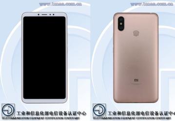 Смартфон Xiaomi Mi Max 3 обошелся без выреза в верхней части экрана
