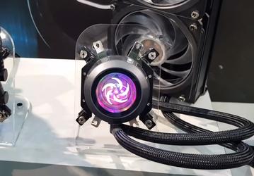 Cooler Master оснащает блок питания встроенным дисплеем