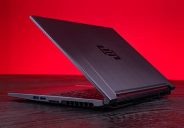 Игровой ноутбук Maingear Pulse 15: механическая клавиатура, GTX 1060, шестиядерный CPU Intel и цена в 1400 долларов