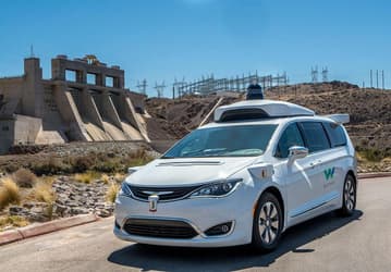 Беспилотные машины Waymo суммарно проехали по дорогам общего пользования уже почти 13 млн км