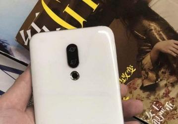 «Живое» фото смартфона Meizu 16 Plus позволяет убедиться в том, как будет выглядеть флагман компании