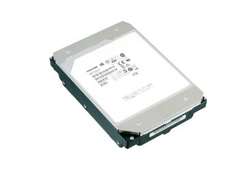 Toshiba начинает поставки образцов жестких дисков серии MN07 объемом 12 и 14 ТБ 