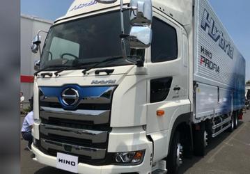 Hino Motors наделяет гибридные грузовики искусственным интеллектом
