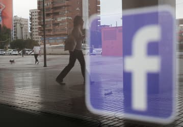 Facebook впервые оштрафовали из-за скандала с Cambridge Analytica