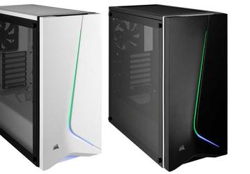 Боковая панель компьютерного корпуса Corsair Carbide SPEC-06 RGB изготовлена из стекла