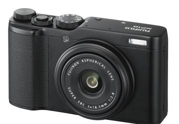Компактная камера Fujifilm XF10 формата APS-C оценена в 500 долларов