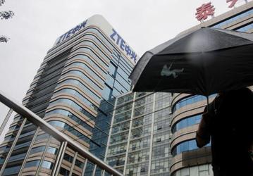 По требованию США ZTE сменила руководство, включая генерального директора