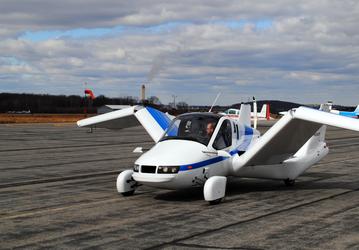 Первый летающий автомобиль Terrafugia должен появиться в продаже в 2019 году