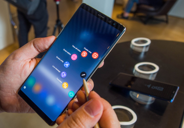 Видео дня: Samsung хвалит смартфон Galaxy Note9