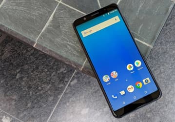 Один из основных конкурентов смартфона Xiaomi Redmi Note 5 получил усиление в виде модификации с 6 ГБ оперативной памяти