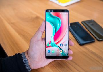 HTC установила очередной антирекорд, зафиксировав огромное падение выручки