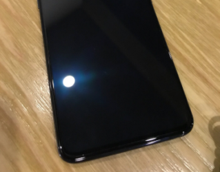 Живые фото смартфона Vivo X23 с подэкранным сканером отпечатков пальцев