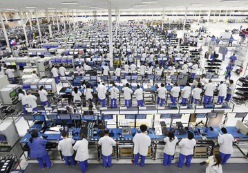 Продажи Foxconn достигли рекордного значения, а прибыль упала