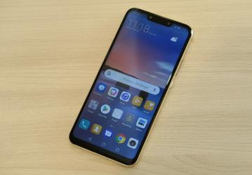 Видео дня: смартфон Huawei Mate 20 Lite с четырьмя камерами
