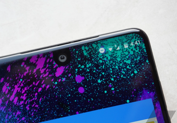 Прошивку Android 9.0 Pie первым среди сторонних смартфонов получил Essential Phone