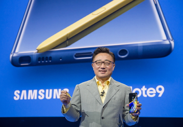 По стартовым продажам Samsung Galaxy Note9 сравнялся с Galaxy Note8 и опередил Galaxy S9